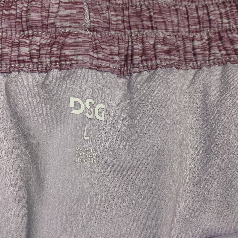 D&G - Picture 5 of 6